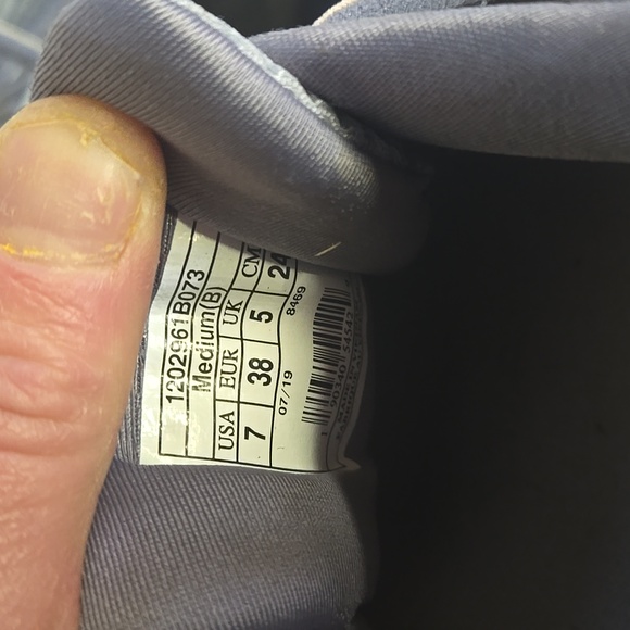 Brooks Adrenaline Gts 20 Athletic Sneakers  Gray & Purplish/Blue Women's 7 - Picture 6 of 16